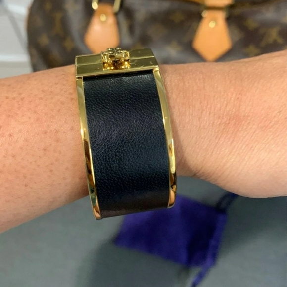 Tory Burch Black Statement Piece Cuff - Picture 4 of 15